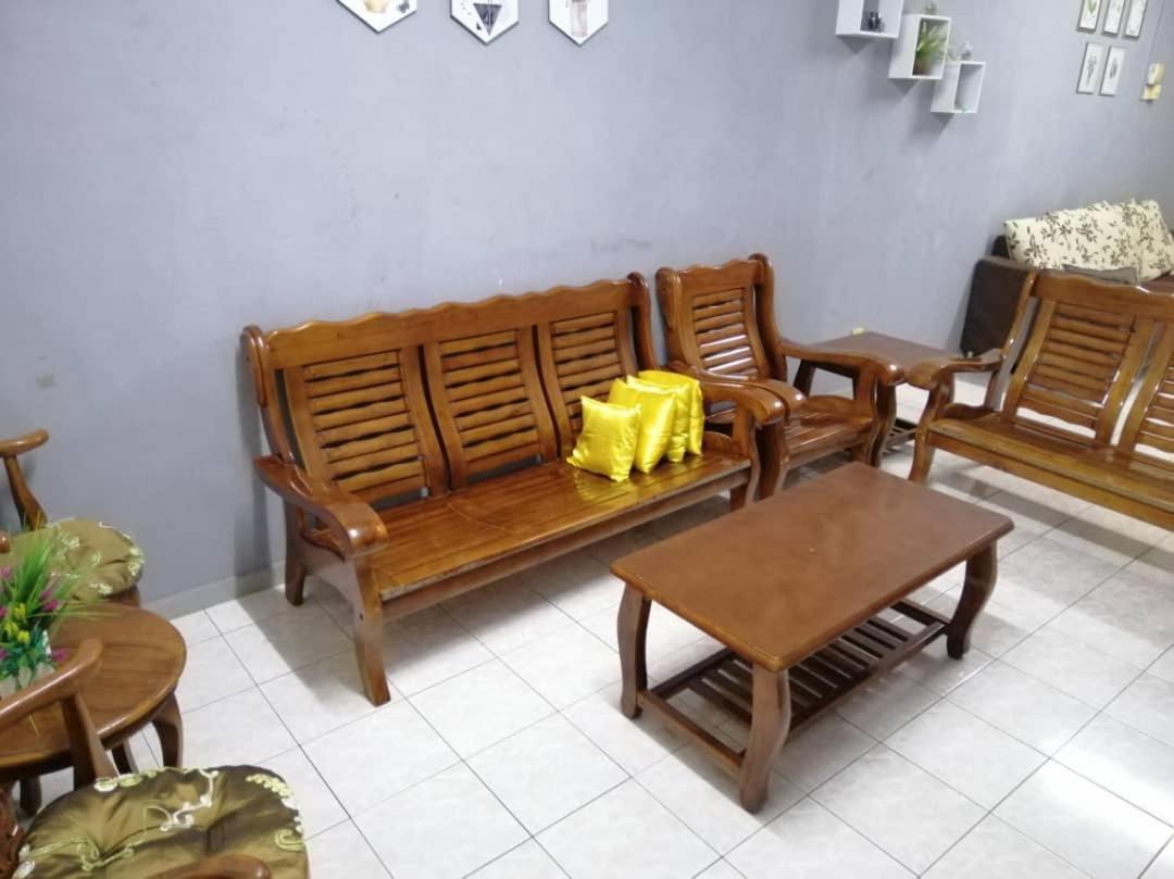 Homestay Perpaduan, Taman Bercham Raya Ulu Kinta Ipoh Perak Kampong Batu Lapan  Bagian luar foto